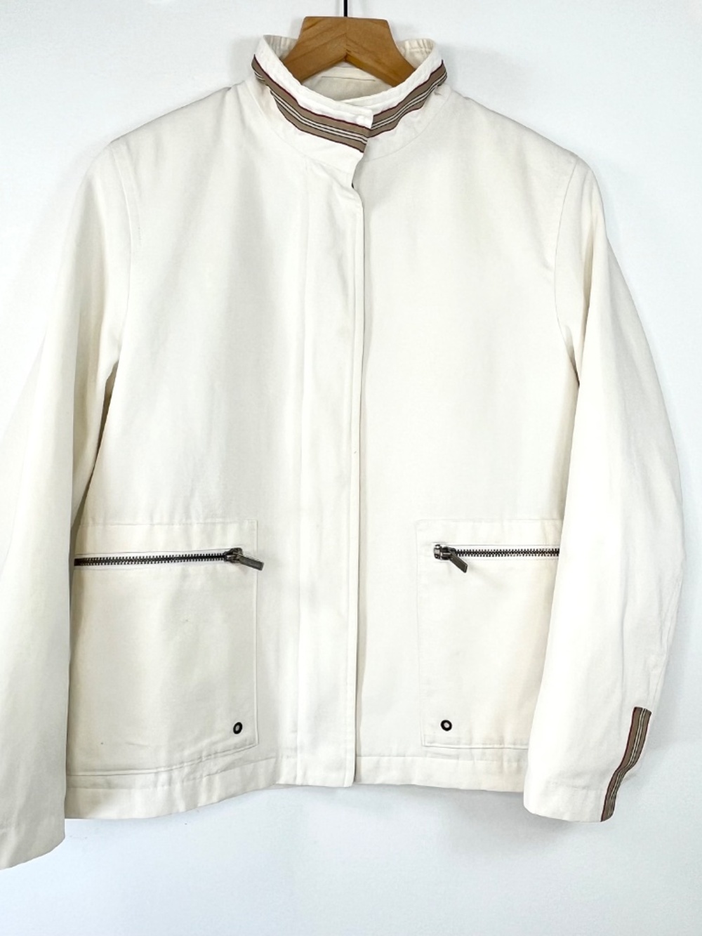 BURBERRY London Cream Cotton Lightweight Golf Jacket